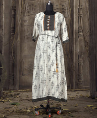 RE - Delightful Off white rayon print stitched kurti