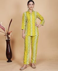 Glamorous Light Yellow And White Color Zig-Zag Printed Co-Ord Set