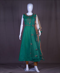 Green Coloured Cotton Zari Embroidery Work Kurti Set